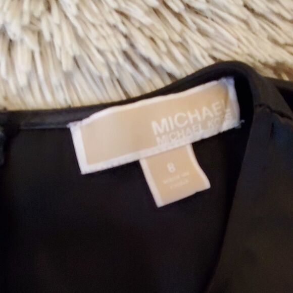 Gorgeous Michael Kors black dress - Picture 2 of 7